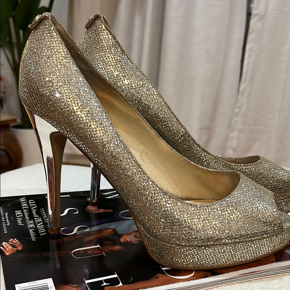 Michael Kors Collection Silver Heels with High Stiletto and Platform